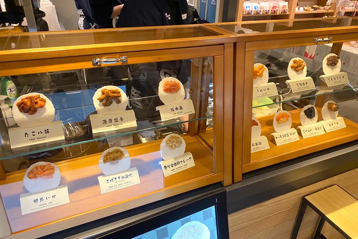 おつまみせんべいショーケース
